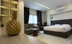 Regal View Aparthotel